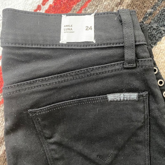 Hudson Luna Super Skinny Ankle Jeans - Picture 7 of 7
